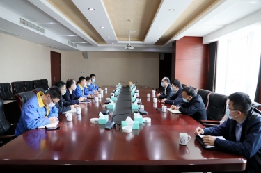 平湖市委书记仲旭东一行莅临8868体育首页登录调研企业疫情防控和复工复产工作